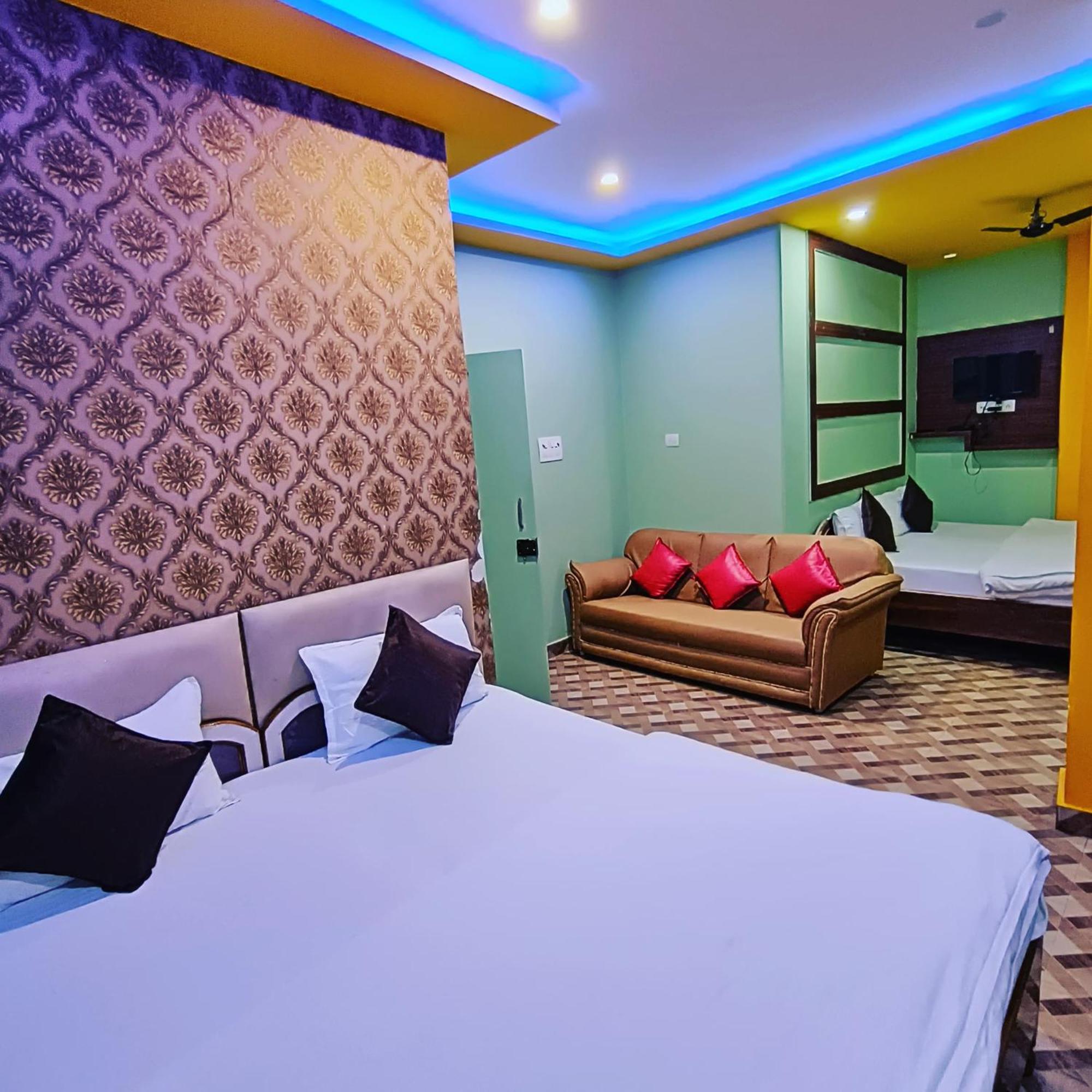 Hotel Picasso Varanasi Prime Location Exterior foto