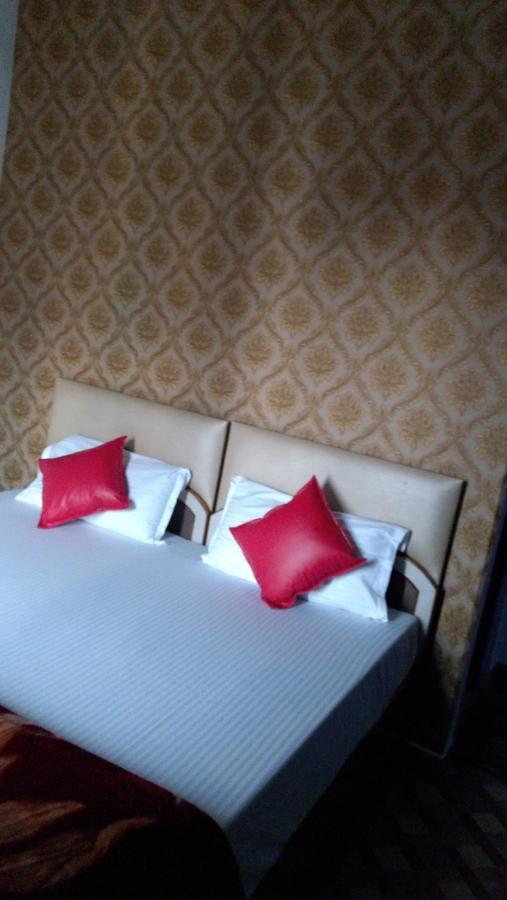 Hotel Picasso Varanasi Prime Location Exterior foto
